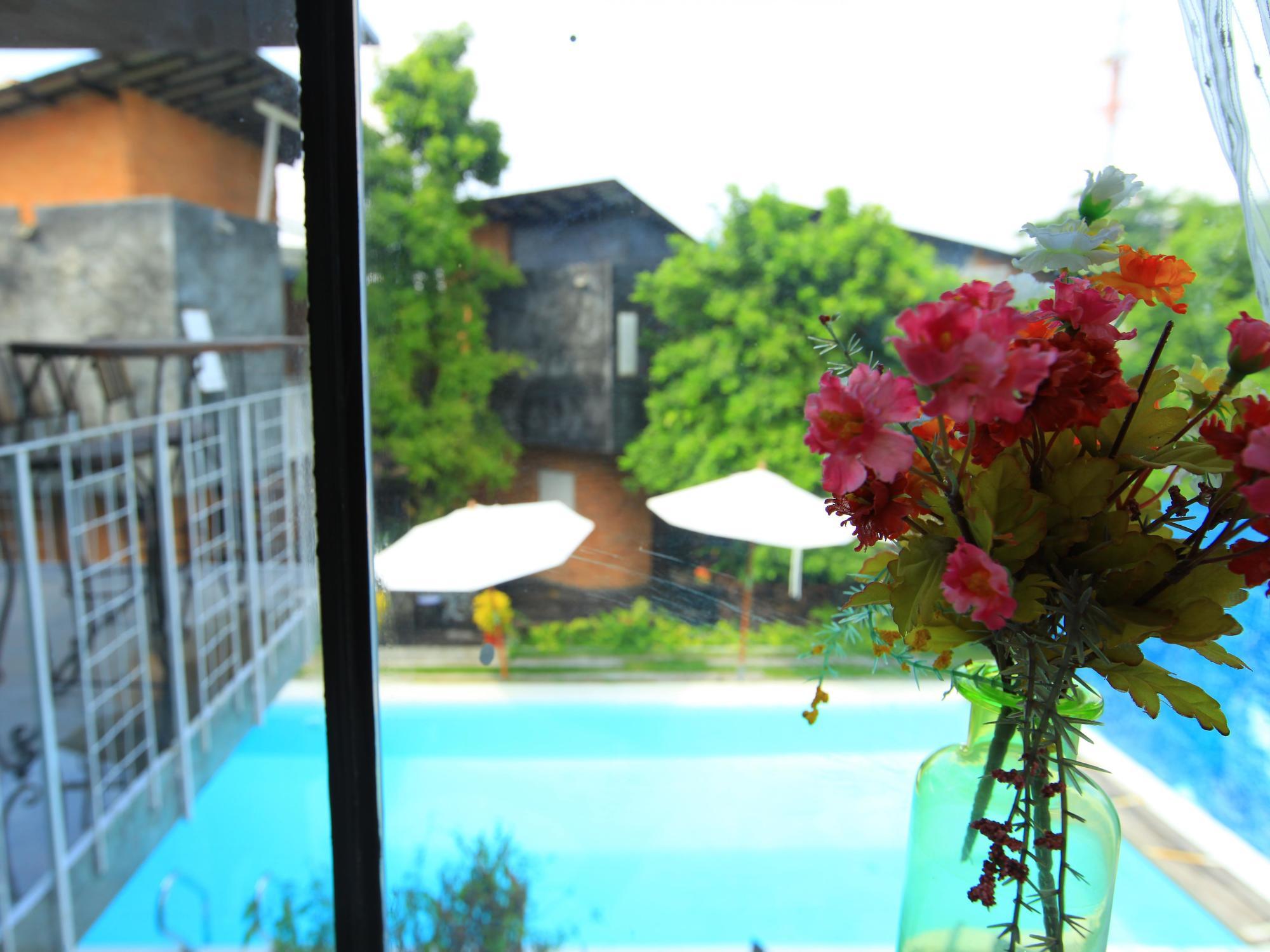 Hy Resort Τσον Μπουρί Εξωτερικό φωτογραφία